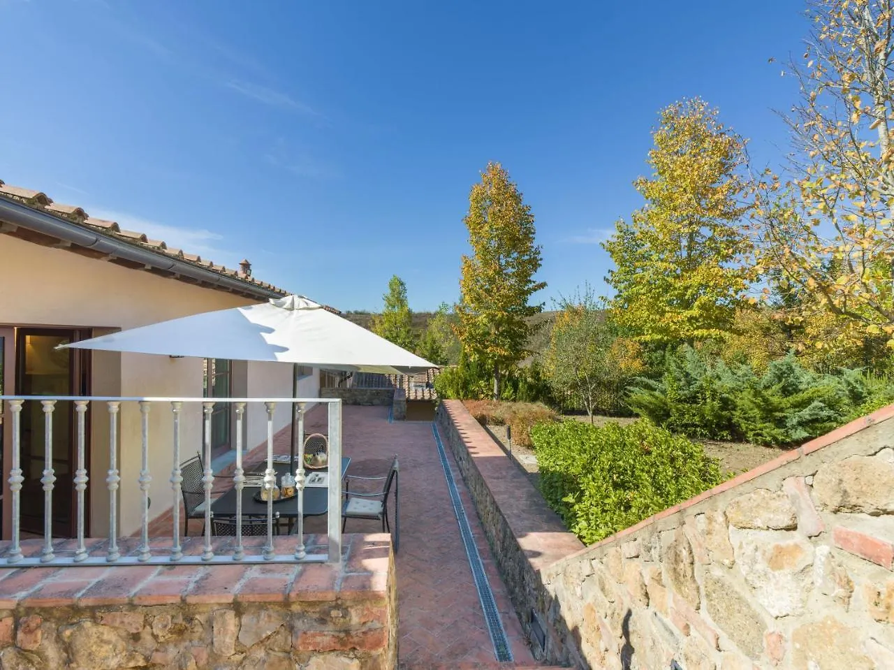 Villa I Laghi Montaione