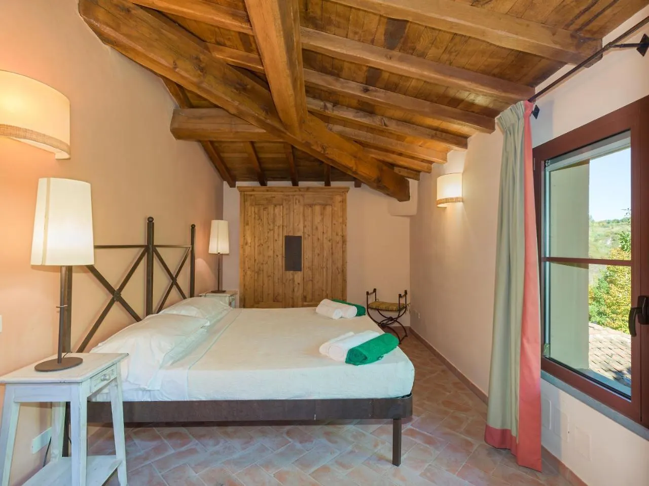 Villa I Laghi Montaione